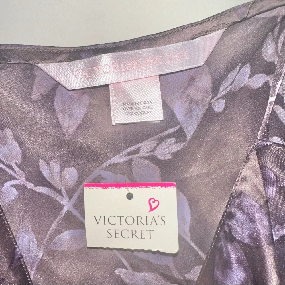 NWT! Victoria’s Secret 100% Silk Lingerie Cami - Picture 2 of 5